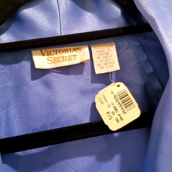 🆕️Vintage Victoria Secret Robe - Picture 7 of 15